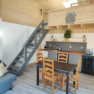 Petit Coin De Bonheur Neuf Avec Terrasse Et Parking Prive A 5mins Du Centre-ville Appartement